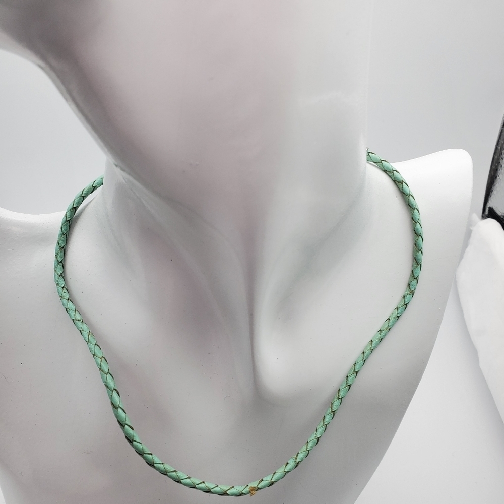 Aldo Edens gate green braided vintage necklace‎ N1513